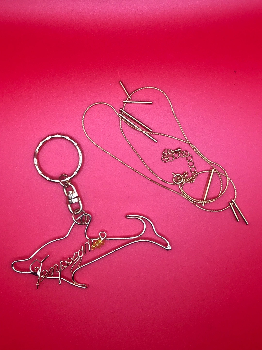 キーホルダーとネックレスのセット❣️