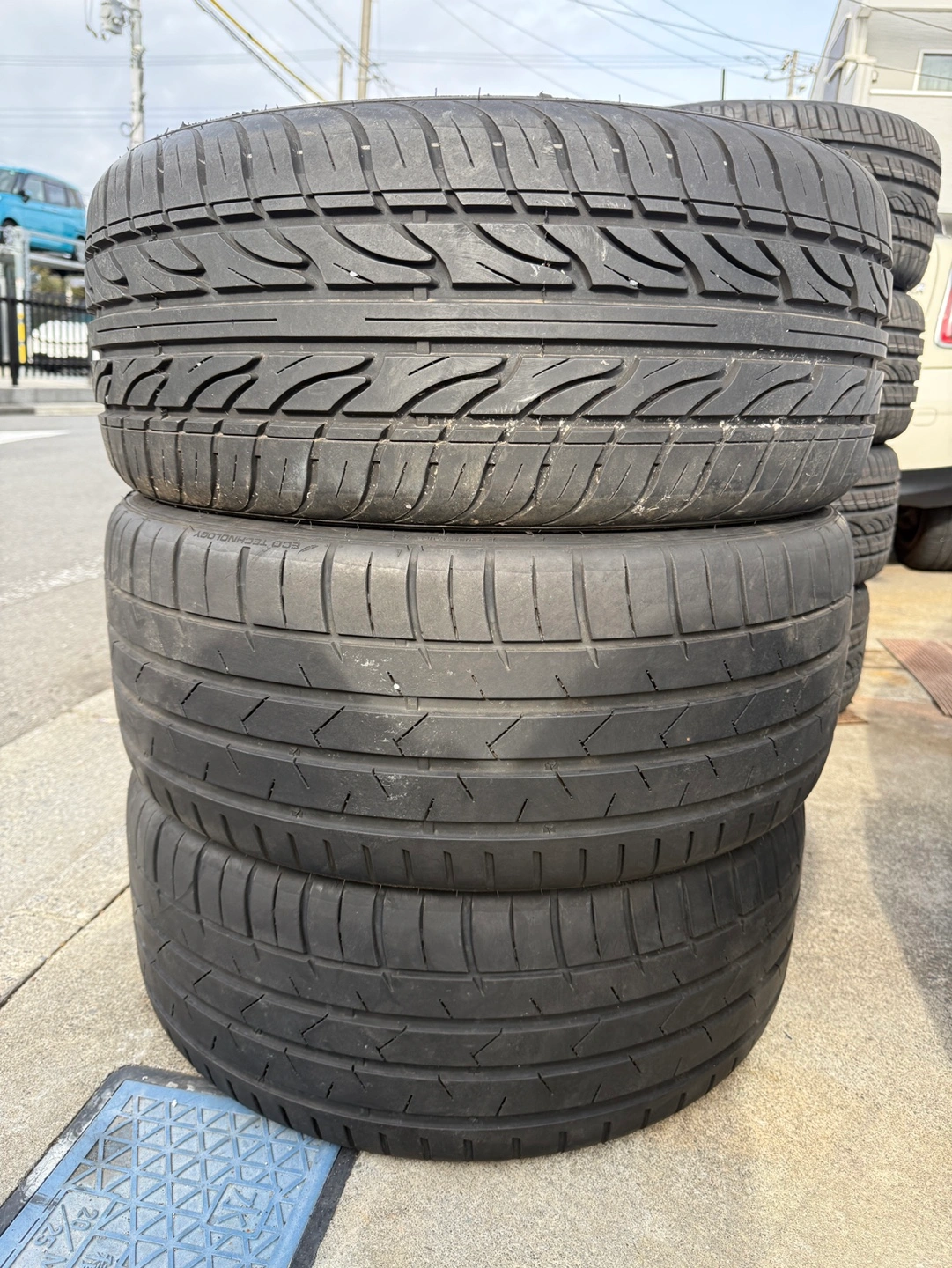 中古タイヤ 245/35r20 アルファード