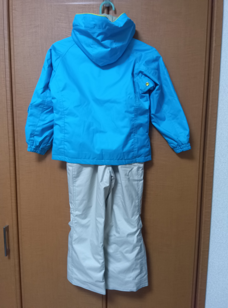 ウェアの写真4枚目