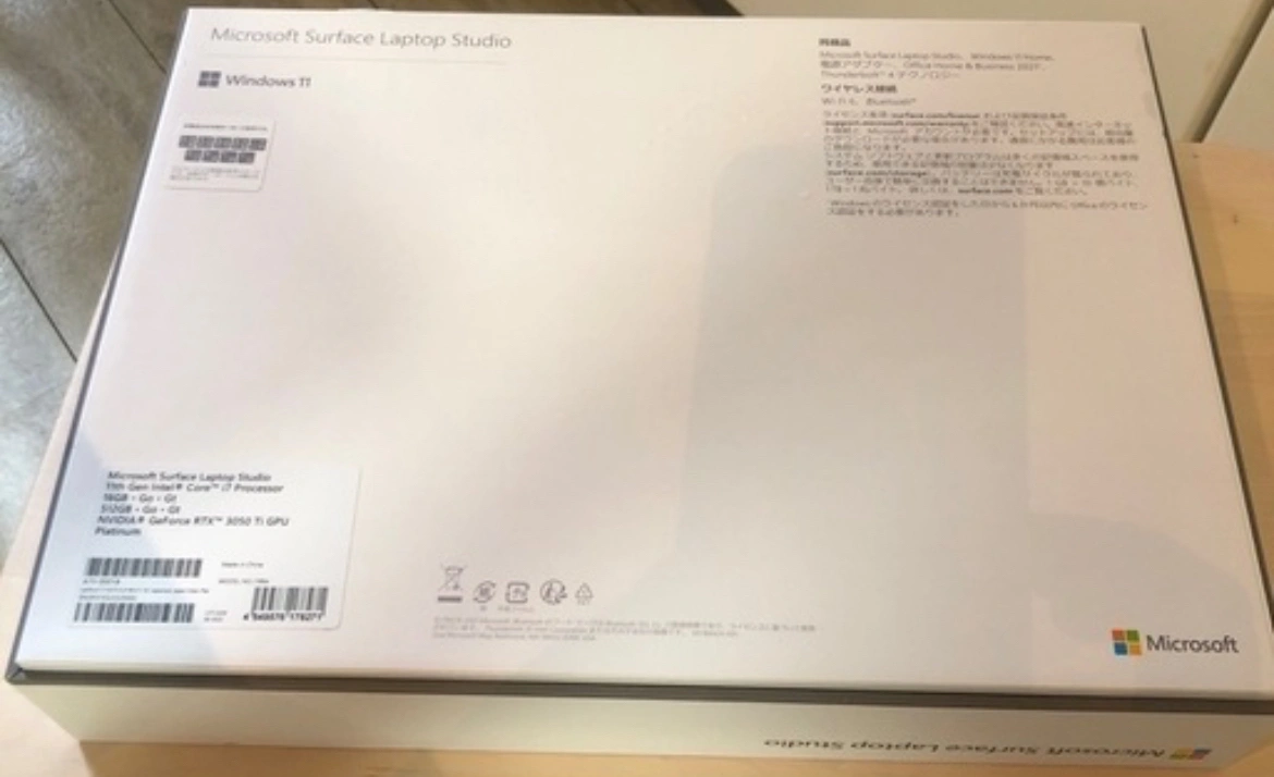 Microsoft Surface Laptop Studio 空箱の写真4枚目