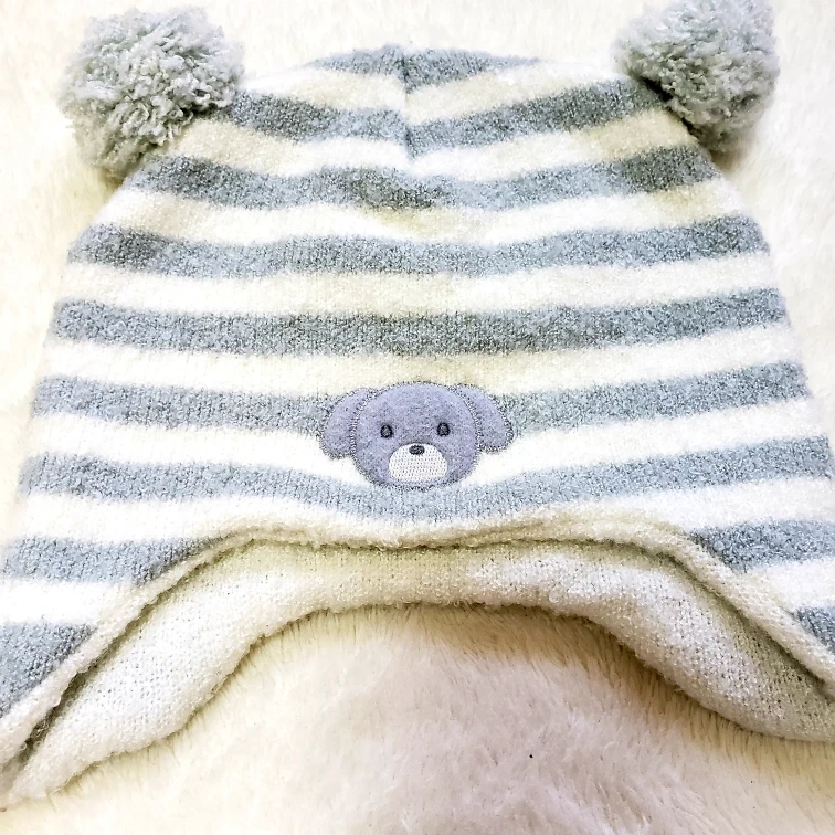 ニット帽 3点セット 46~48cm ストライプ柄 耳付 GAPアカチャンホンポの写真2枚目