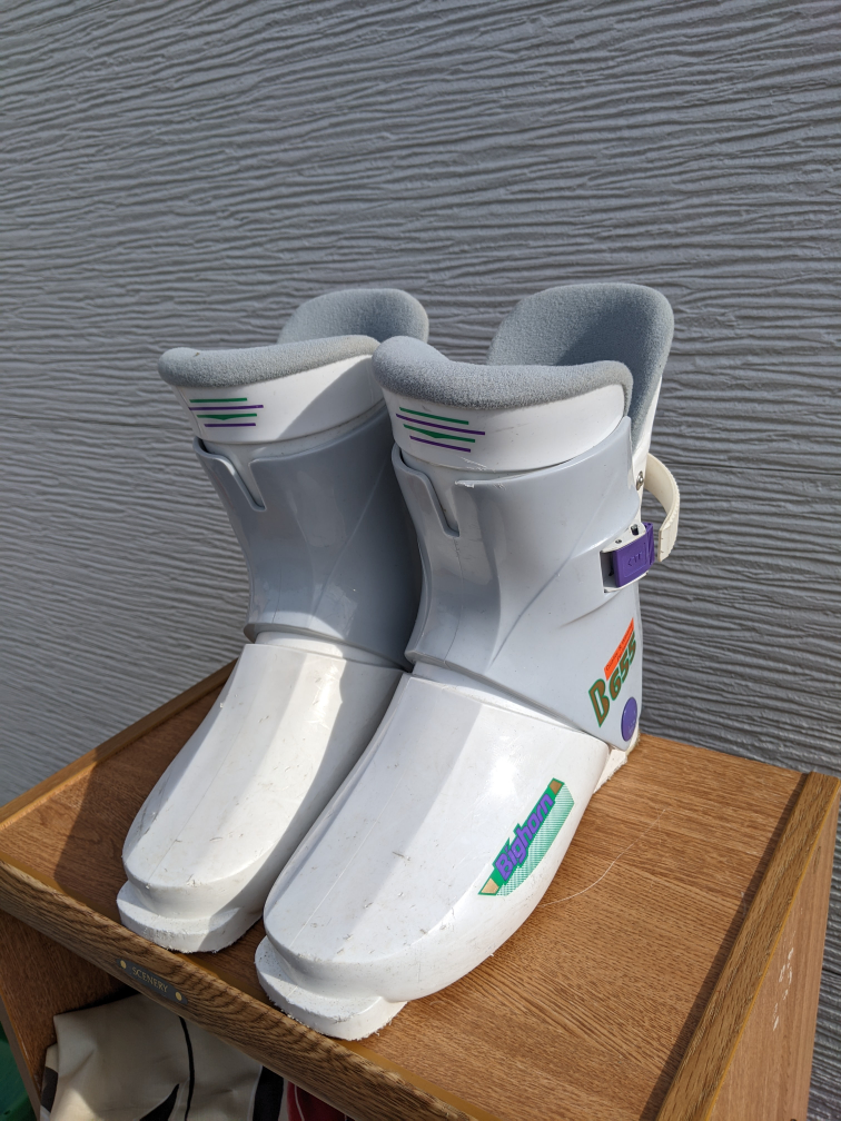 Ski boots for children size 6の写真2枚目
