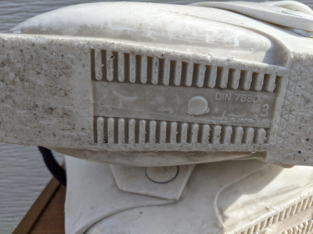 Ski boots for Children size 3の写真3枚目