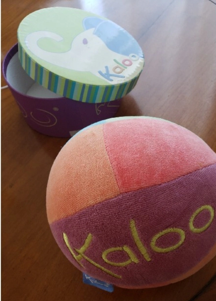 Kaloo カルー 布製ボールの写真2枚目