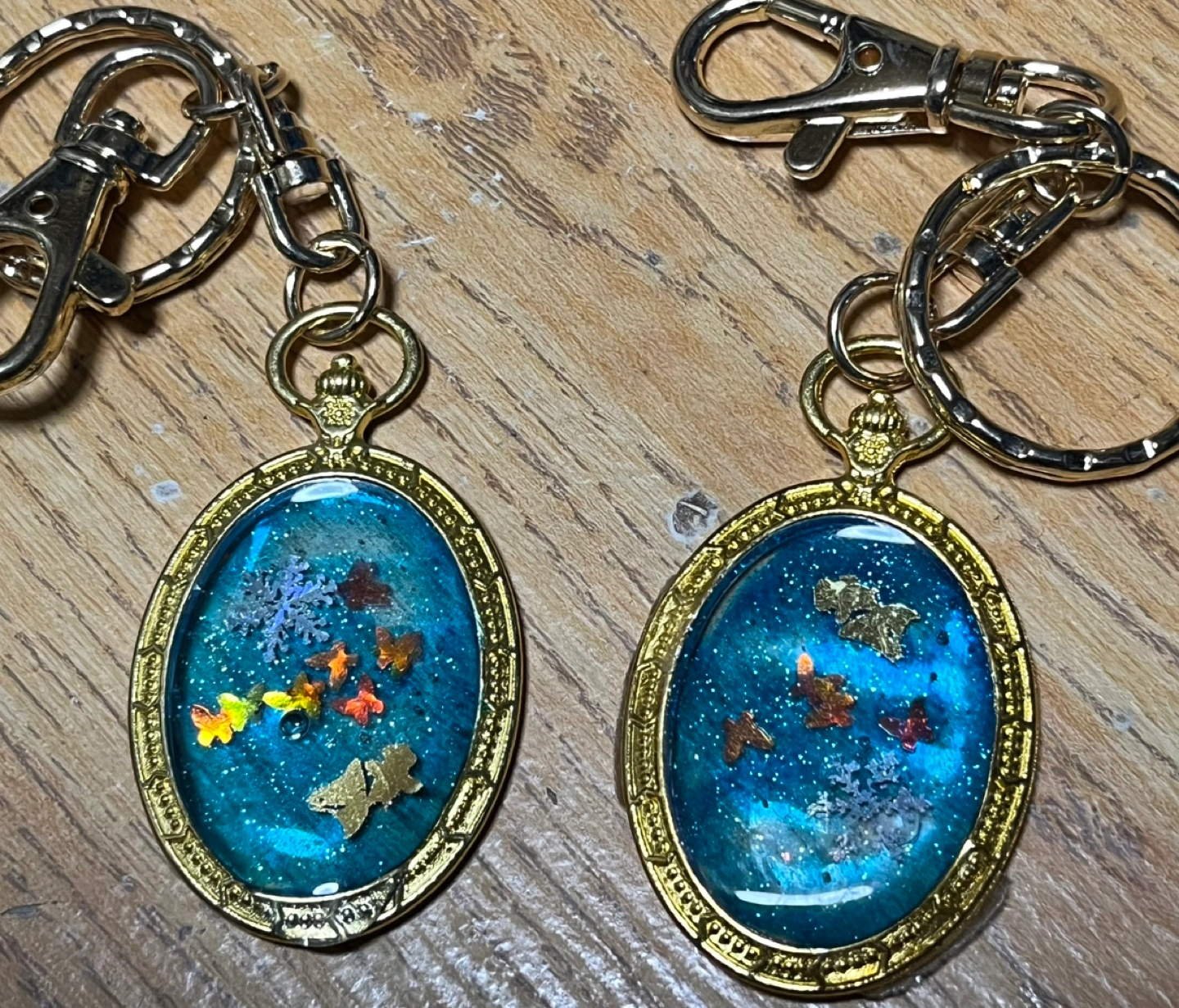 蝶々 レジン キーホルダー 2個セット
