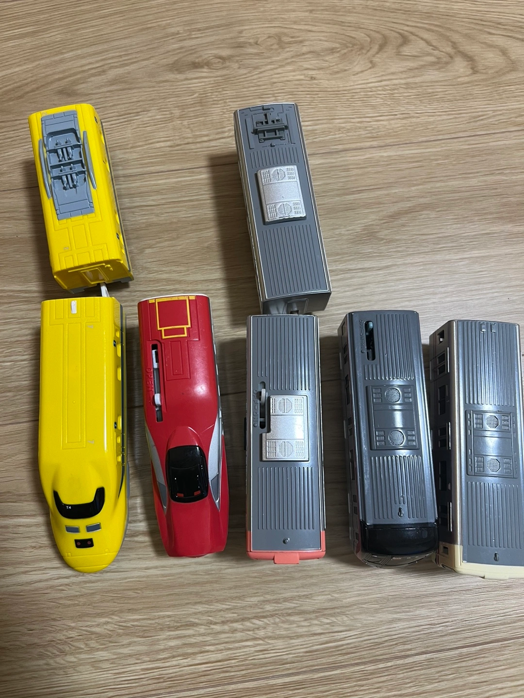 TOMY プラレール