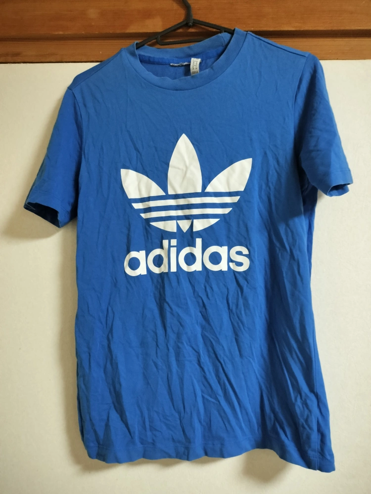 Adidas T-shirt