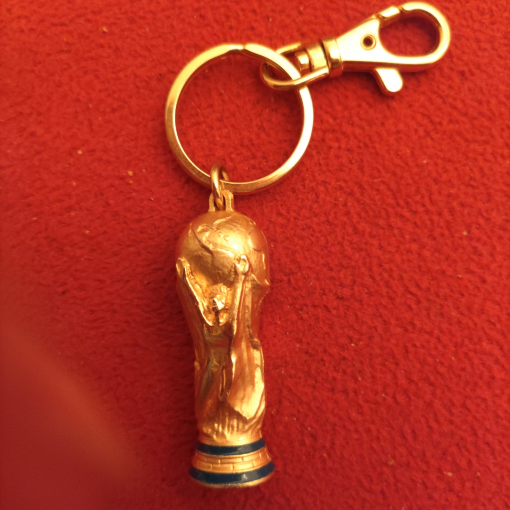 ワールドカップサッカー記念キーホルダー