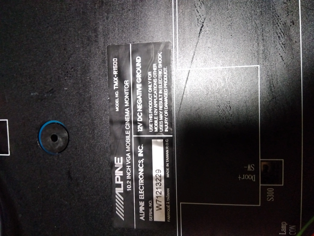 (ご成約)アルパイン TMX-R1500 10.2インチ フリップ ダウン モニターの写真4枚目