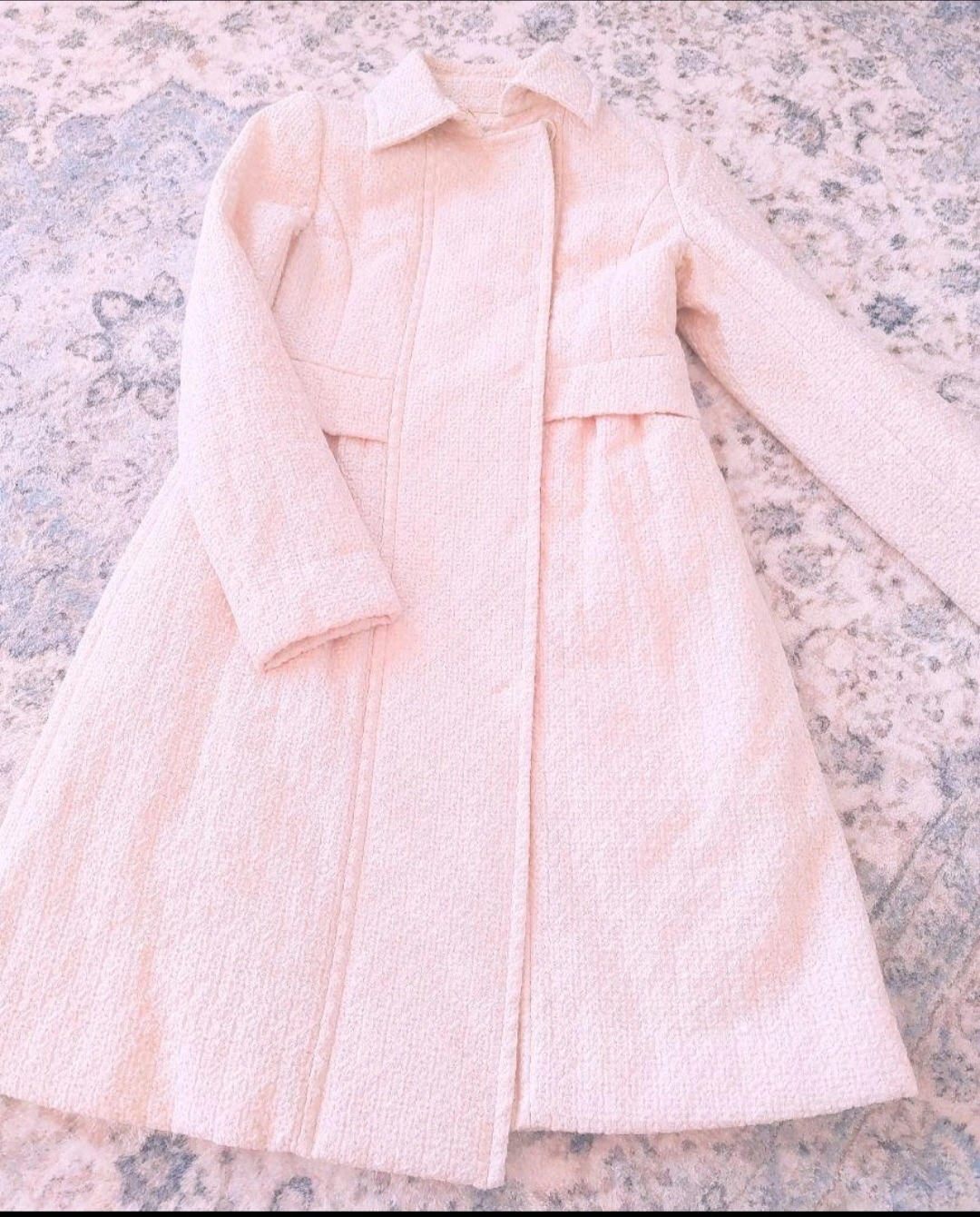 【新品未着用】定価15万超 エポカ刺繍編みコート 中綿