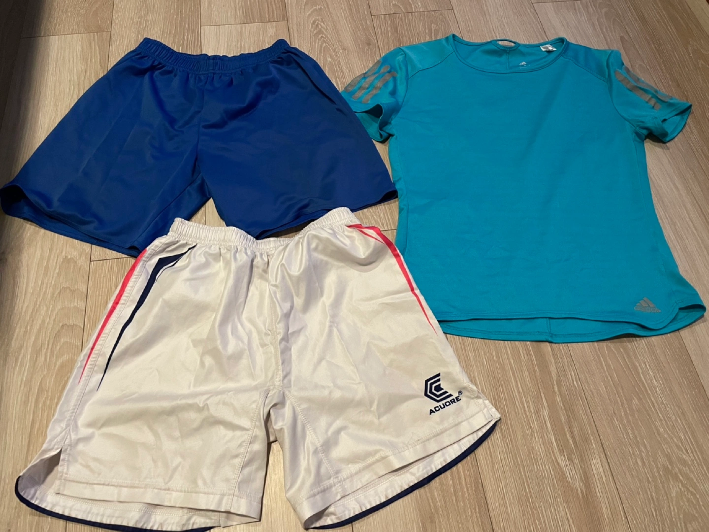 サッカー トレーニングシャツ、パンツ 150