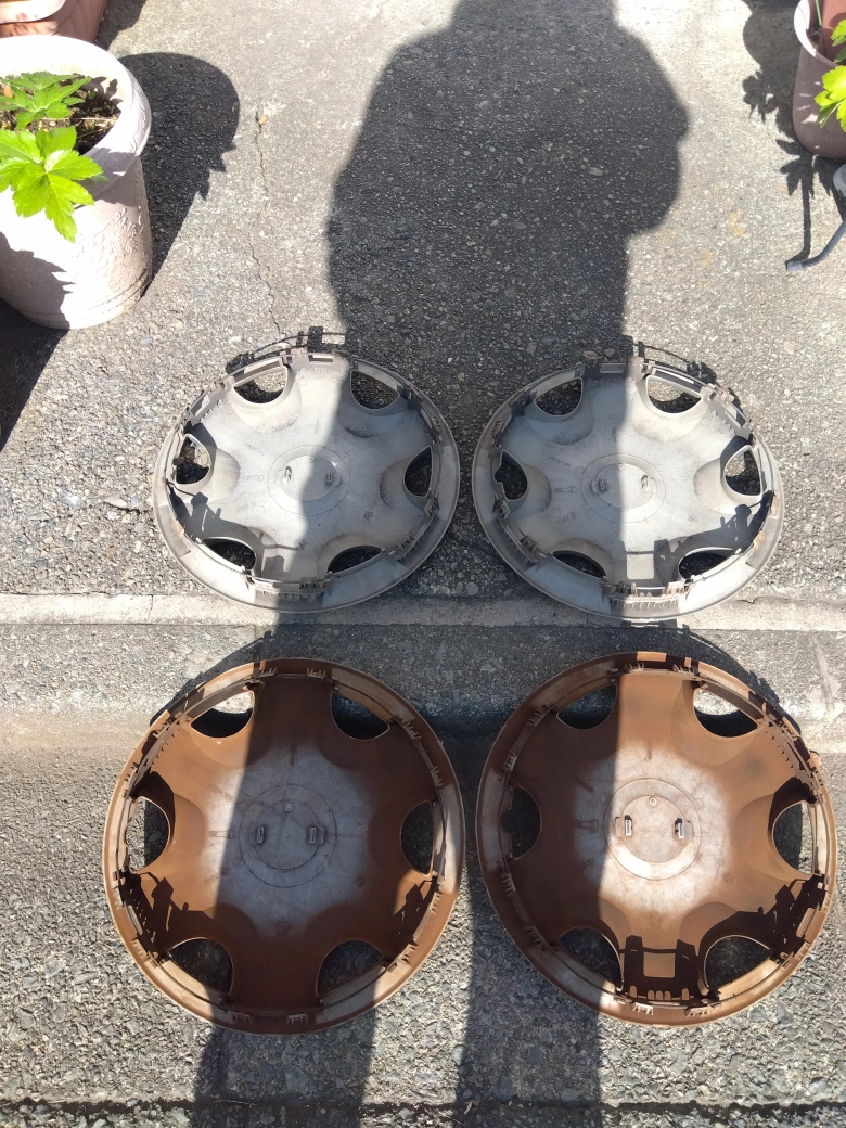 (ご成約)【送料込】日産 モコ ホイールキャップ 4個セット シルバーの写真2枚目