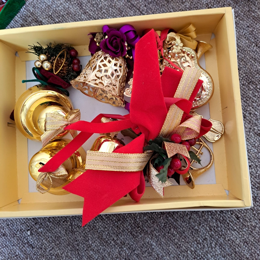 引取り期間内可能な方クリスマスツリーと飾り差し上げますの写真6枚目