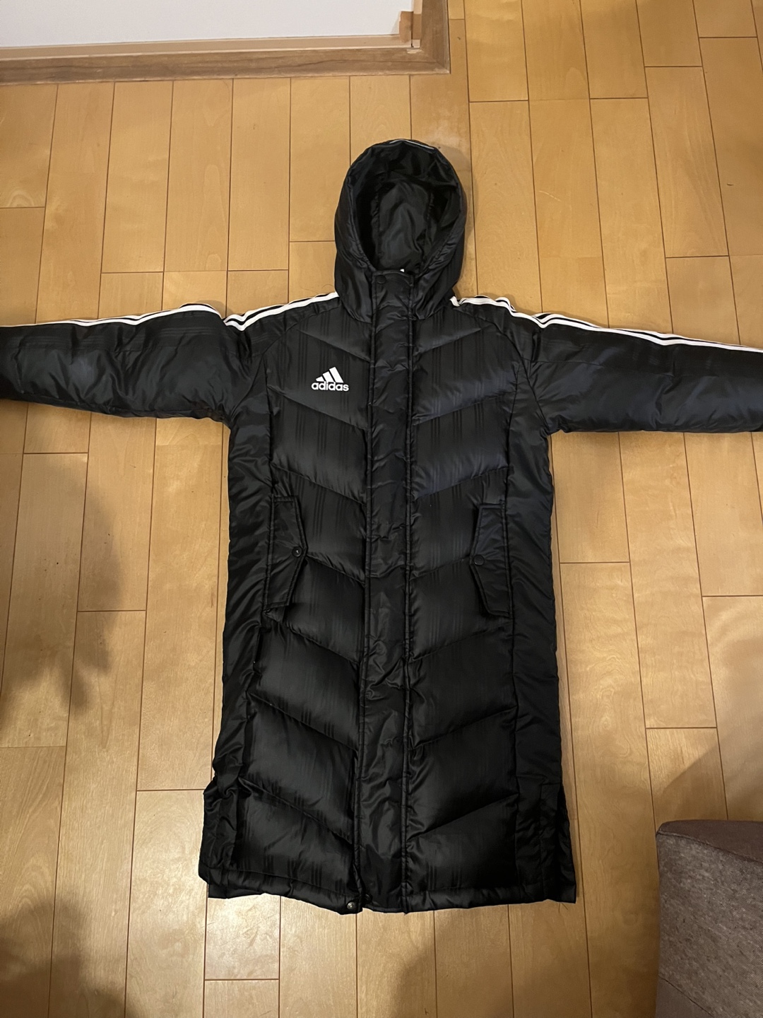 adidas ベンチコート　140センチ