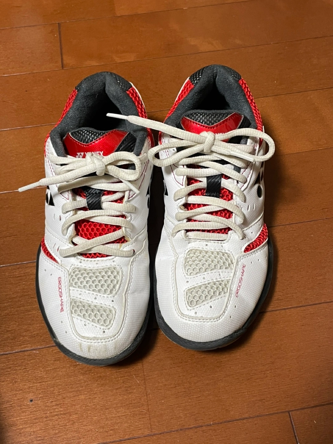 YONEX バトミントンシューズ 22.5cmの写真2枚目