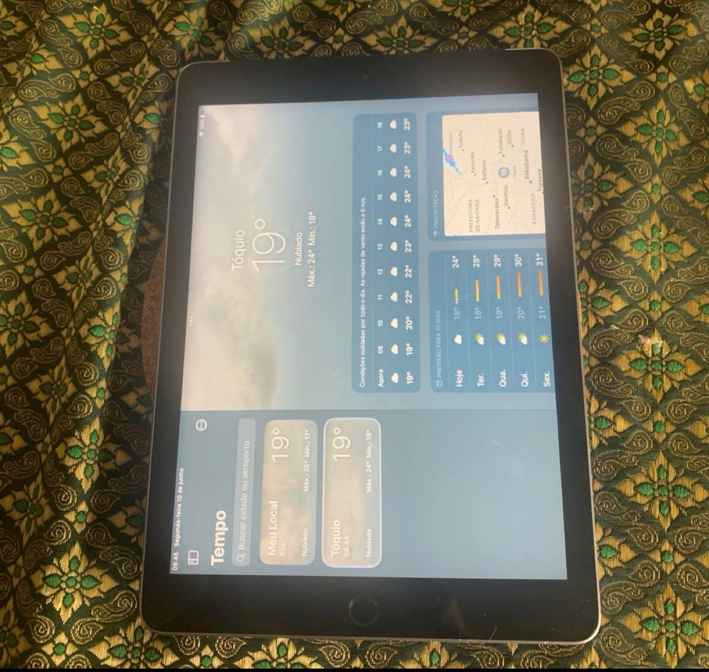 iPad 5 世代 32gb Wi-Fi +セルラー SIMスリーの写真3枚目