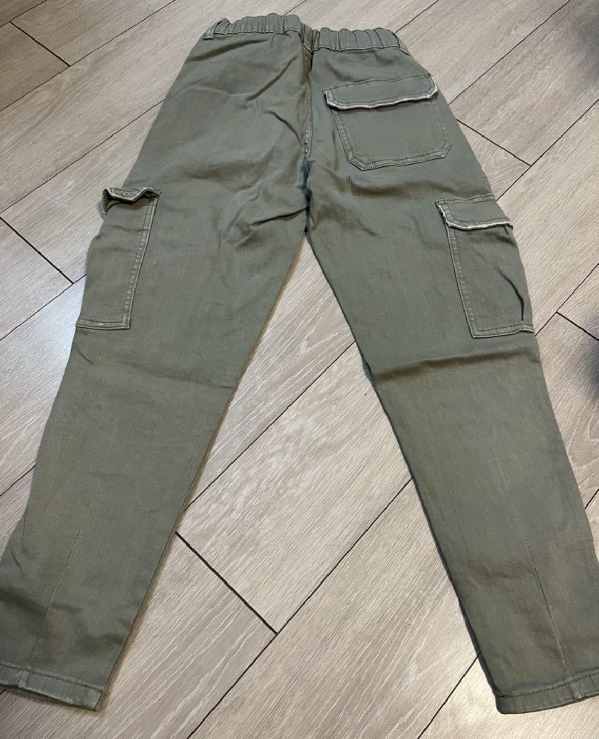 ZARAキッズカーゴパンツ152cmの写真2枚目
