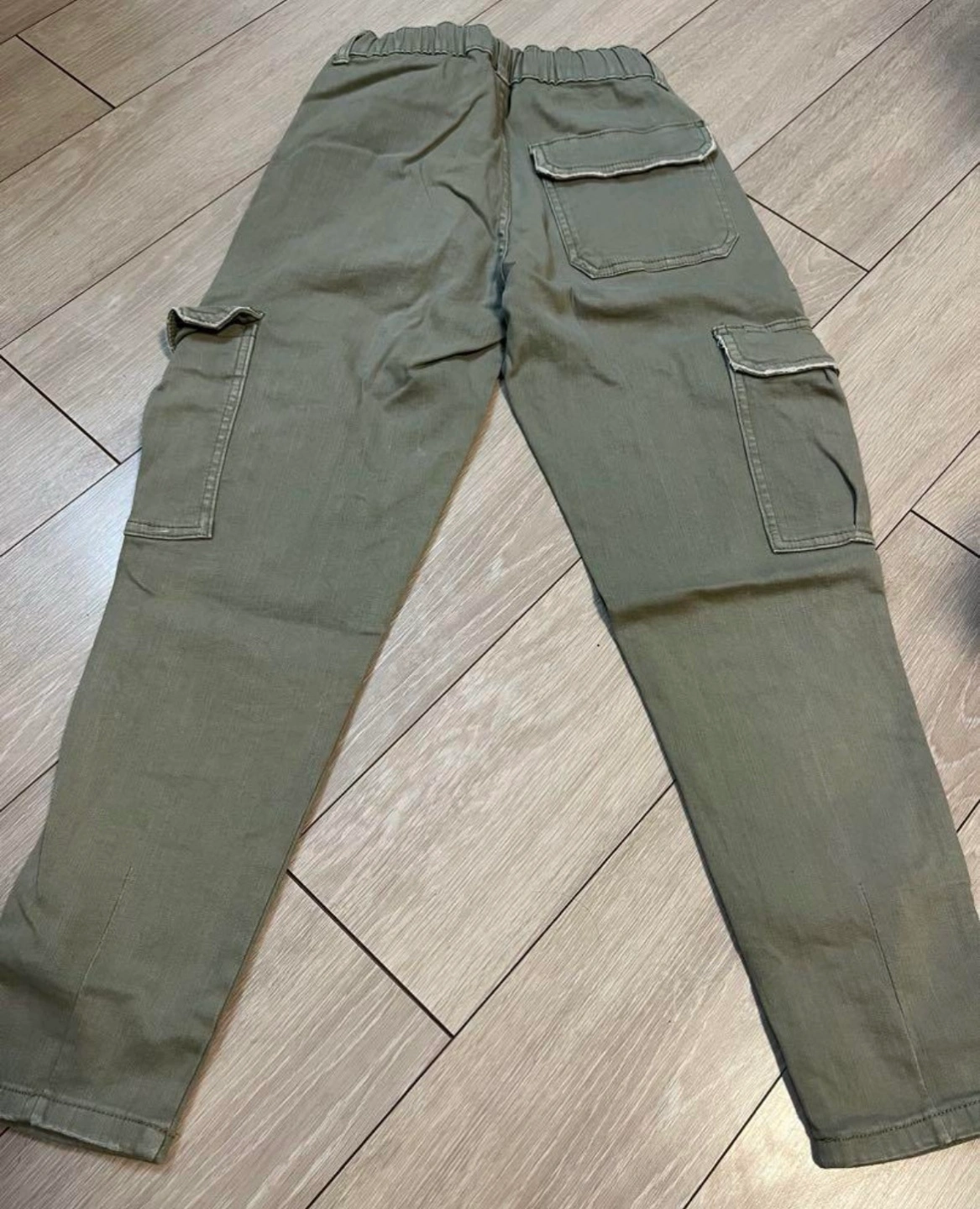 ZARAキッズカーゴパンツ152cmの写真2枚目