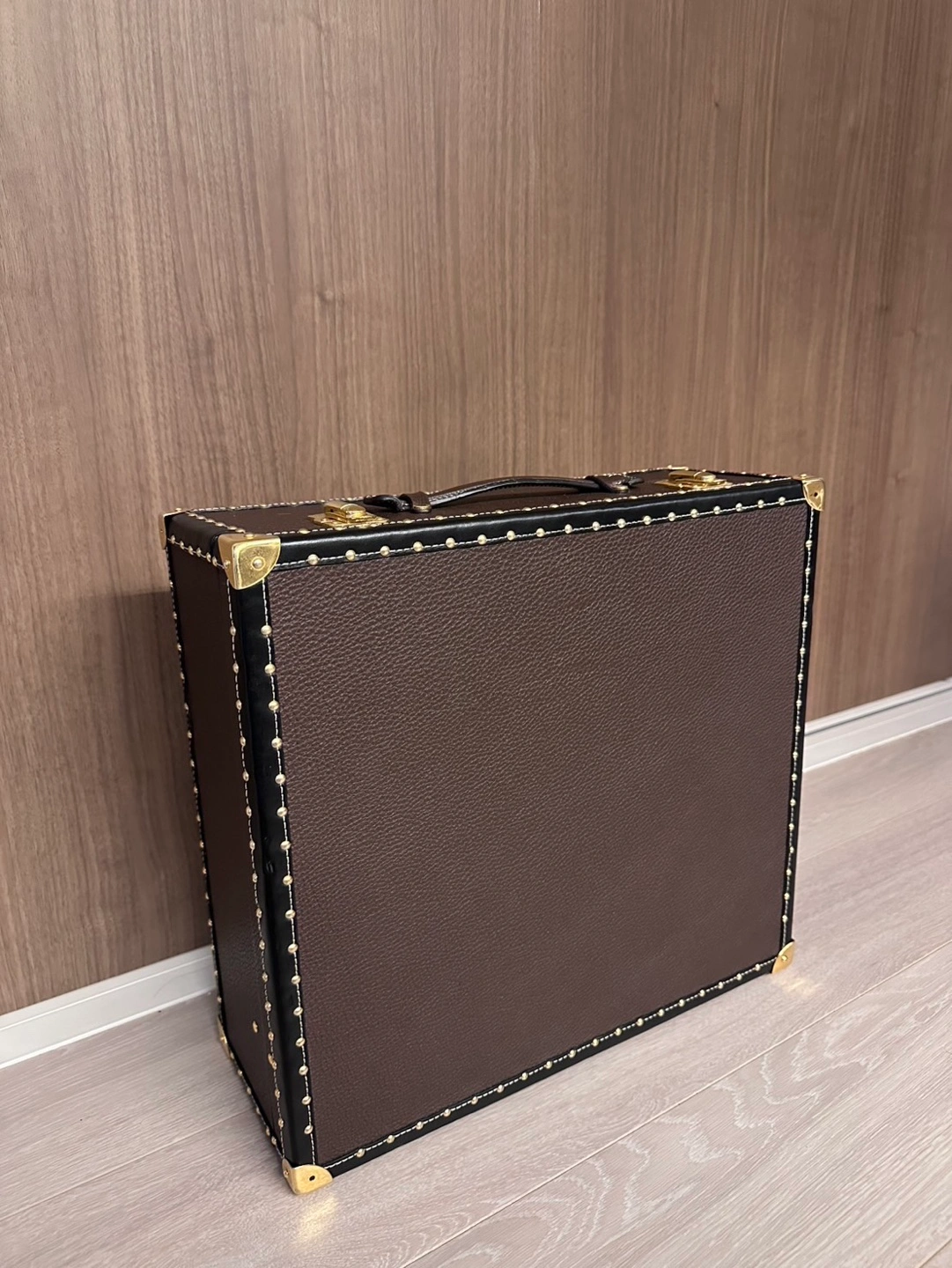 【ACATE】【非売品】トランクケース 牛革 シンセティックフェイクスウェード