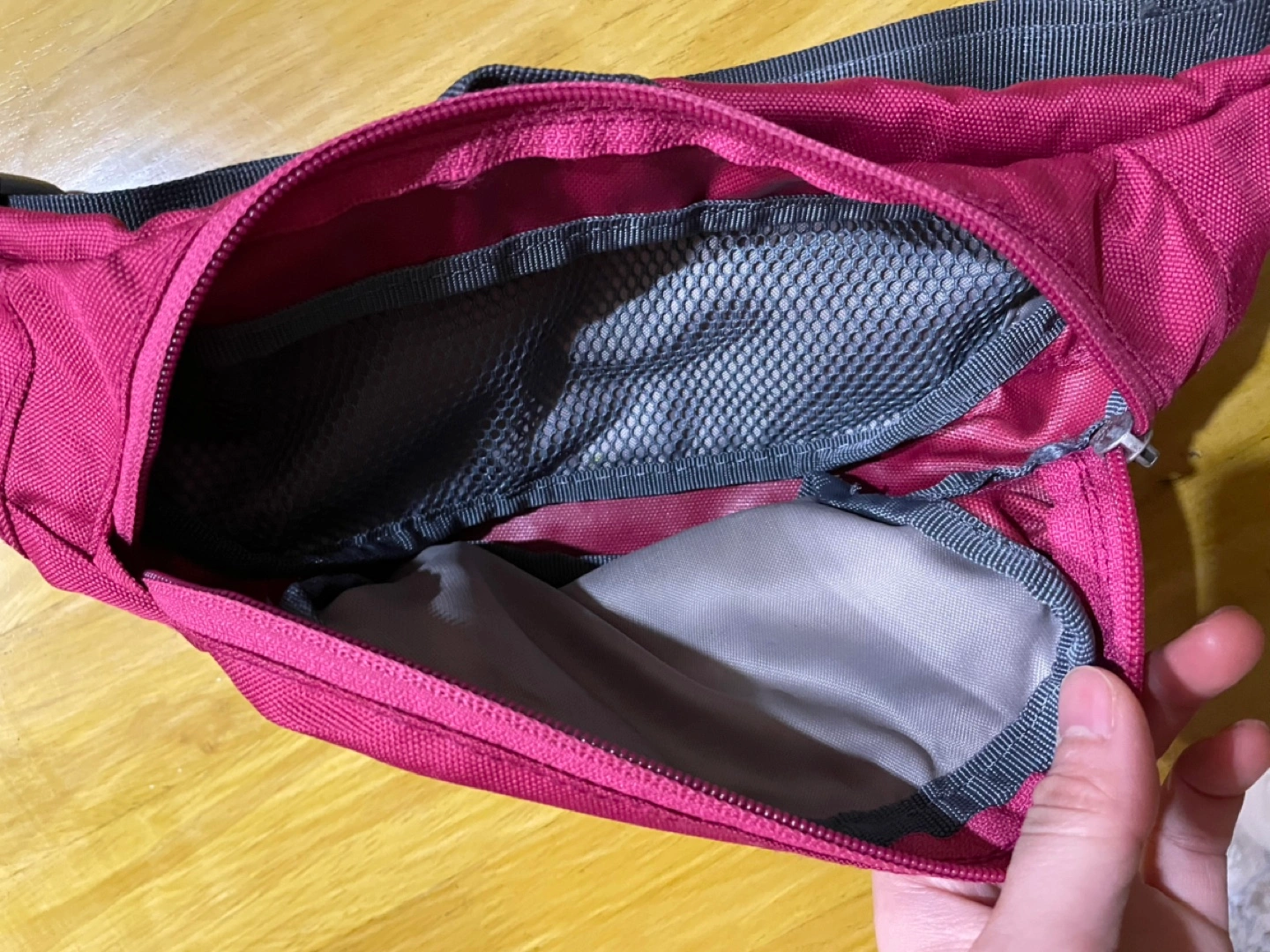 Deuter ウエストポーチ ボディバッグの写真3枚目
