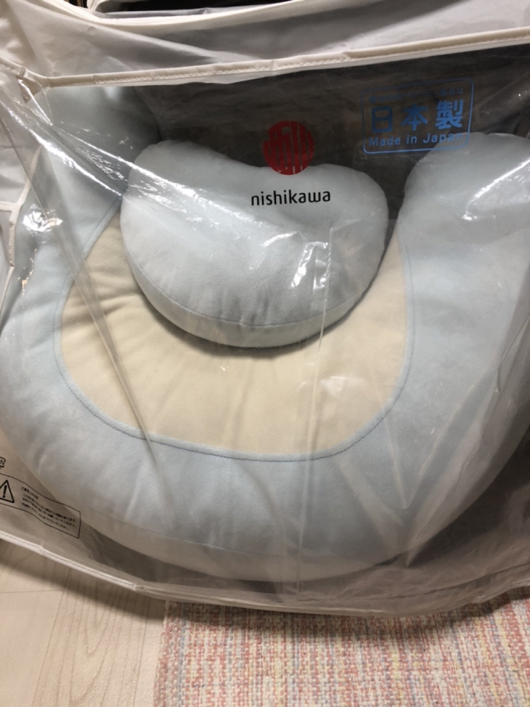 授乳クッション　水色　と、小さなまくら