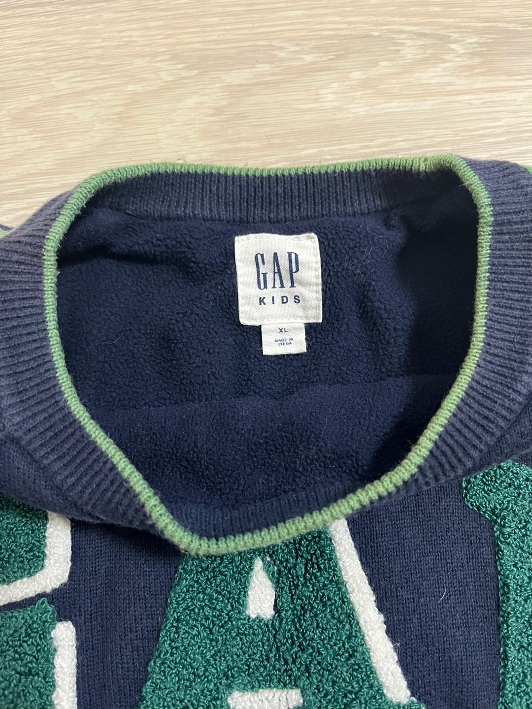 GAPキッズセーター150cmの写真2枚目