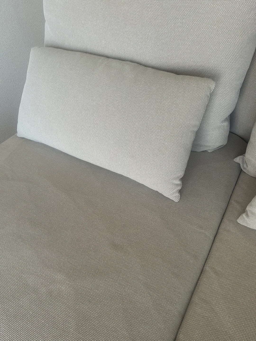 IKEA ソーデルハム 3人掛けソファの写真5枚目
