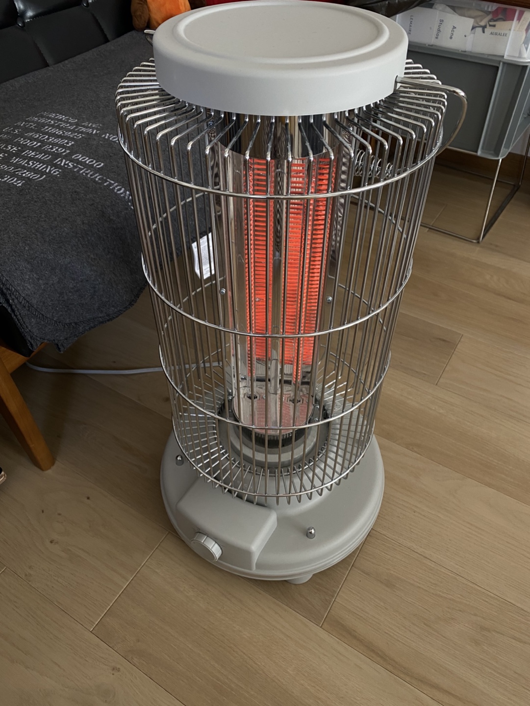 早い者勝ち❗️AND DECO 電気ヒーター 円筒形の写真3枚目
