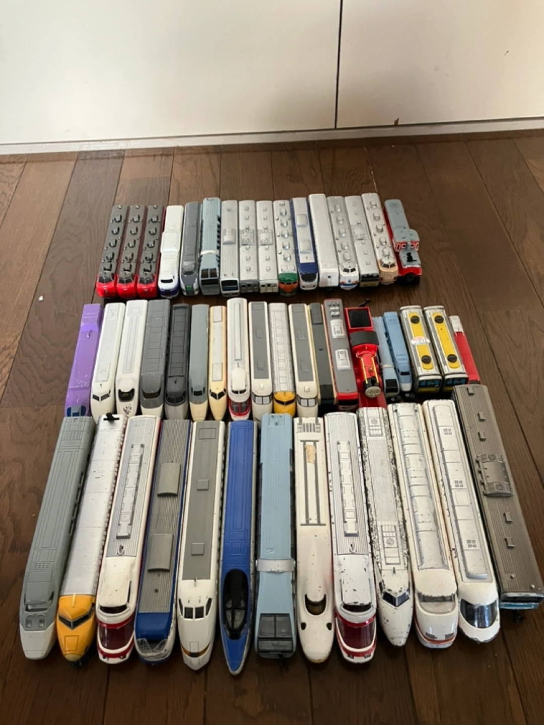 ジャンク品電車のおもちゃ48個