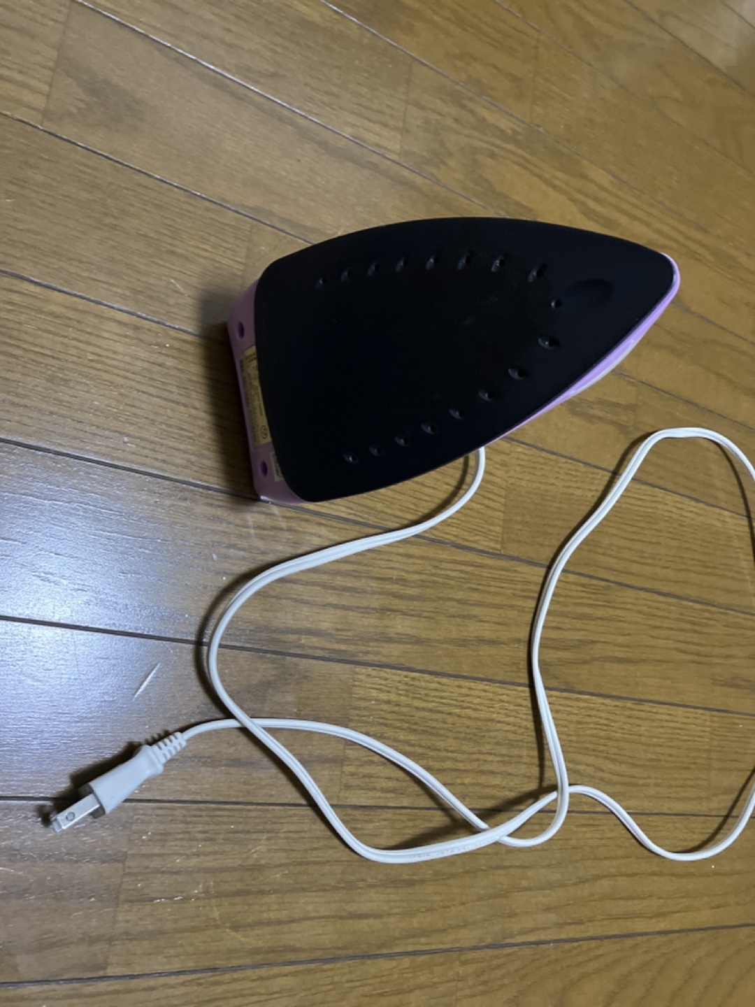 スチームアイロン　ピンクの写真3枚目