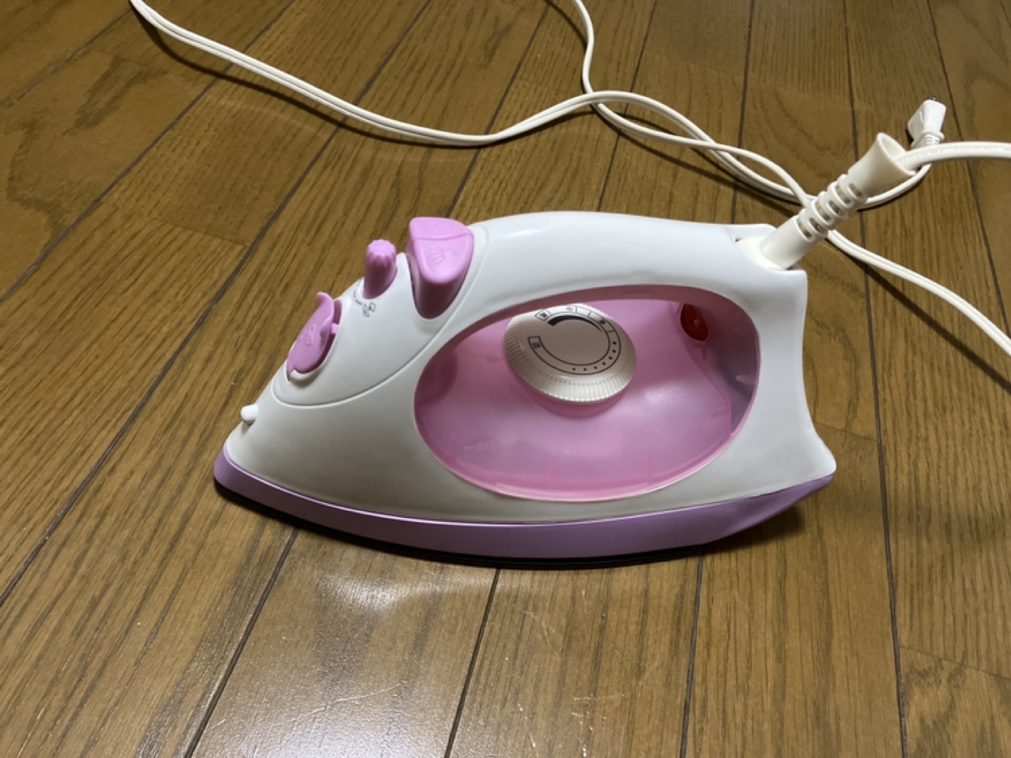 スチームアイロン　ピンク