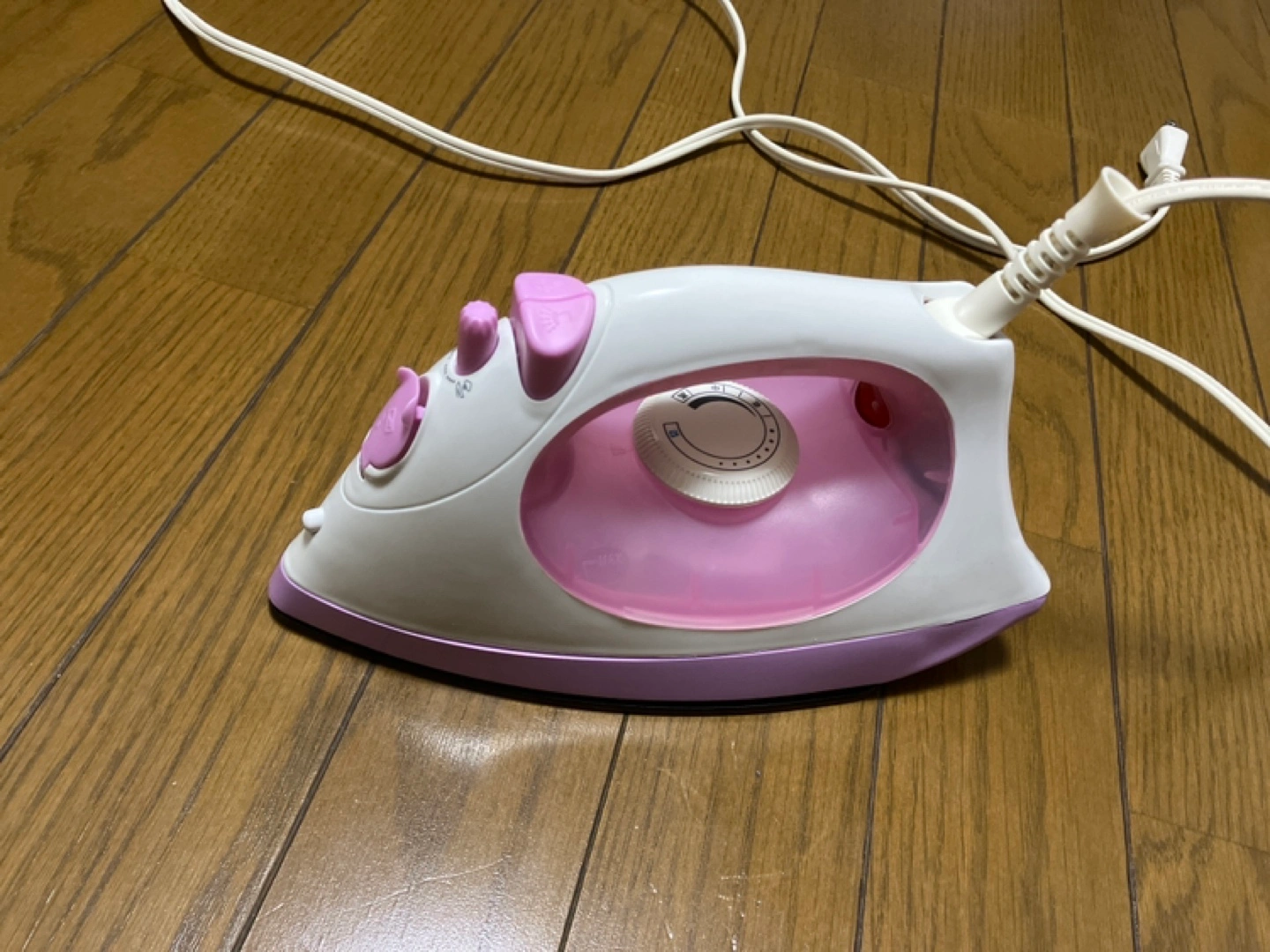 スチームアイロン ピンク