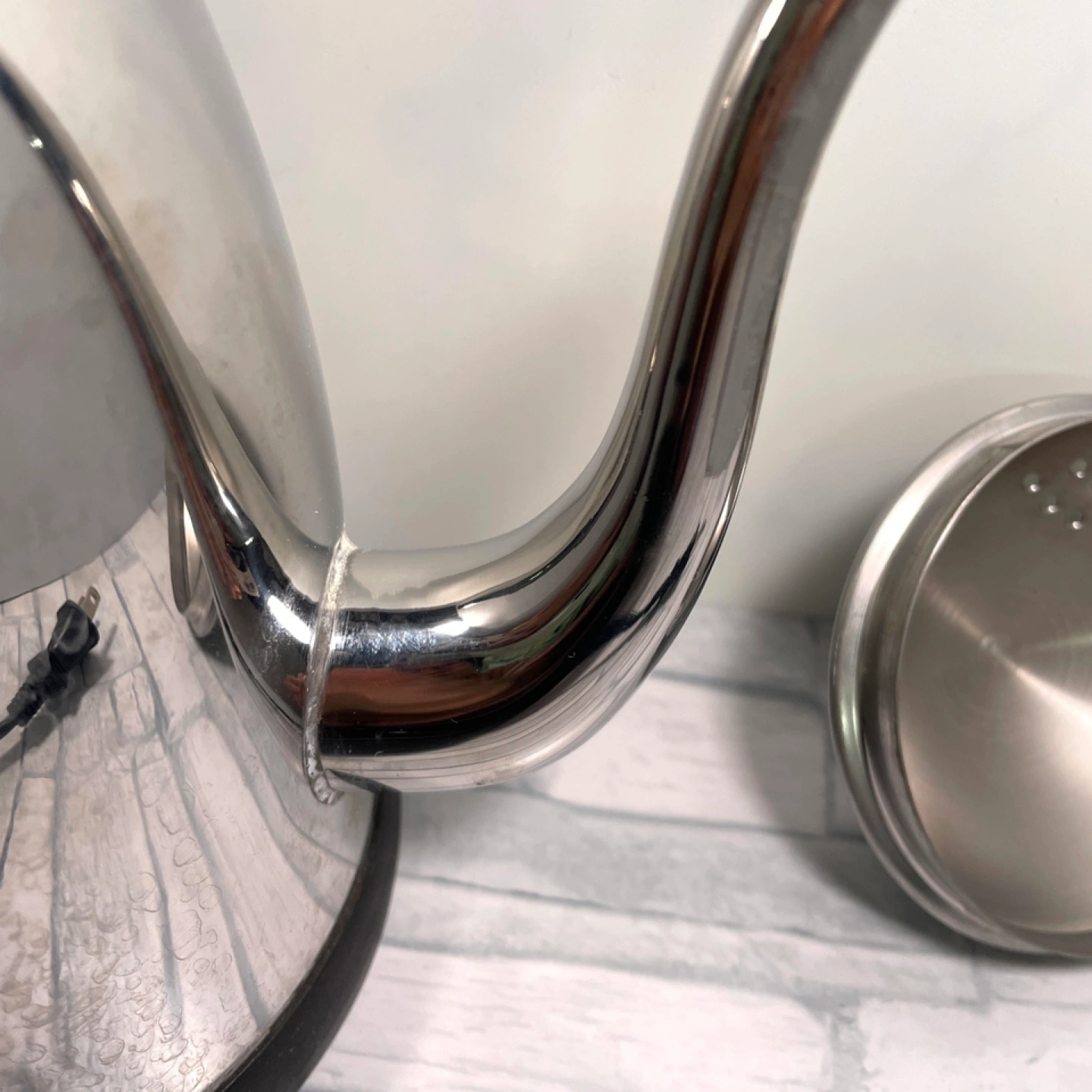 ☆美品☆ ラッセルホブス カフェケトル 細口 電気ケトル 1.2L Russell Hobbs ステンレスの写真6枚目
