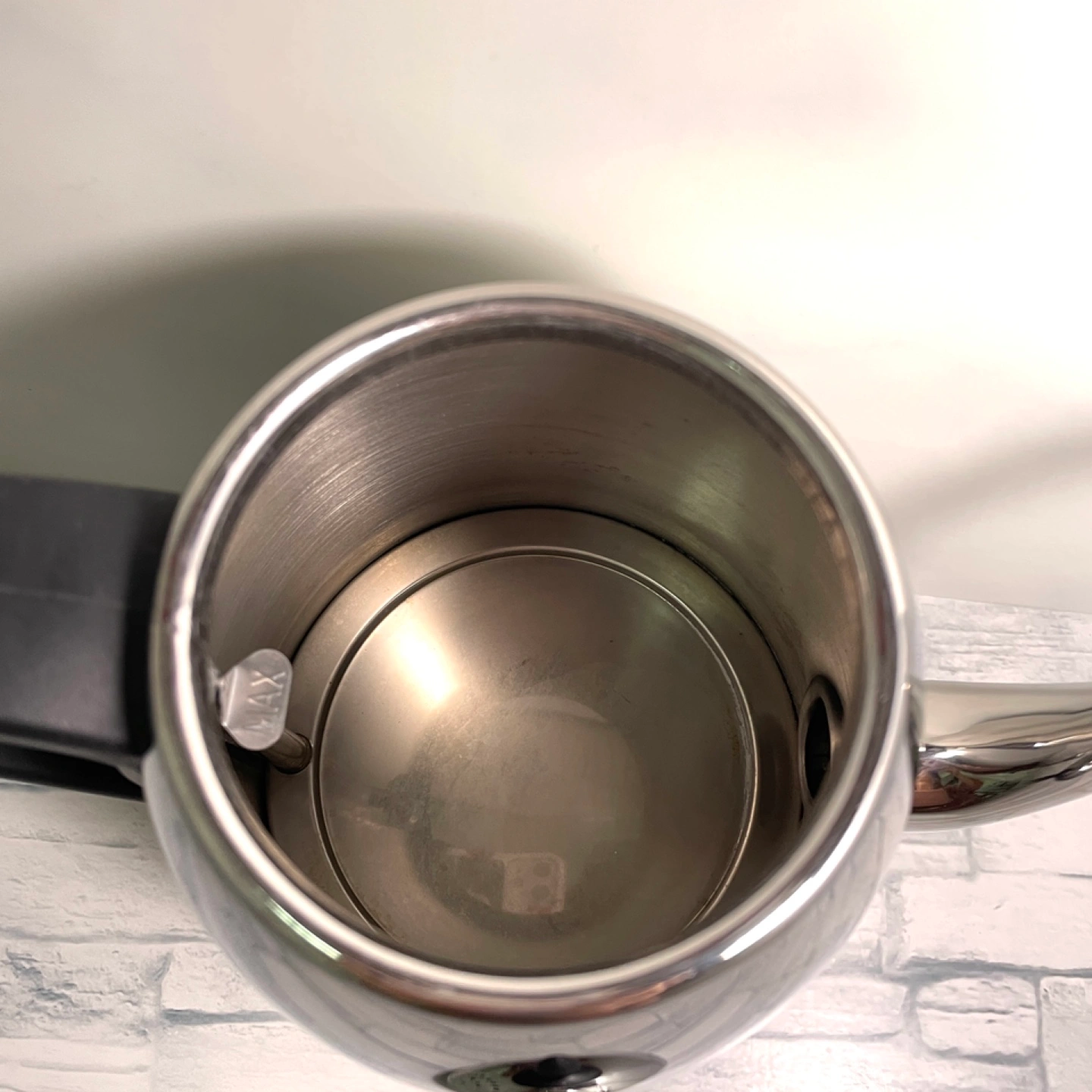 ☆美品☆ ラッセルホブス カフェケトル 細口 電気ケトル 1.2L Russell Hobbs ステンレスの写真4枚目