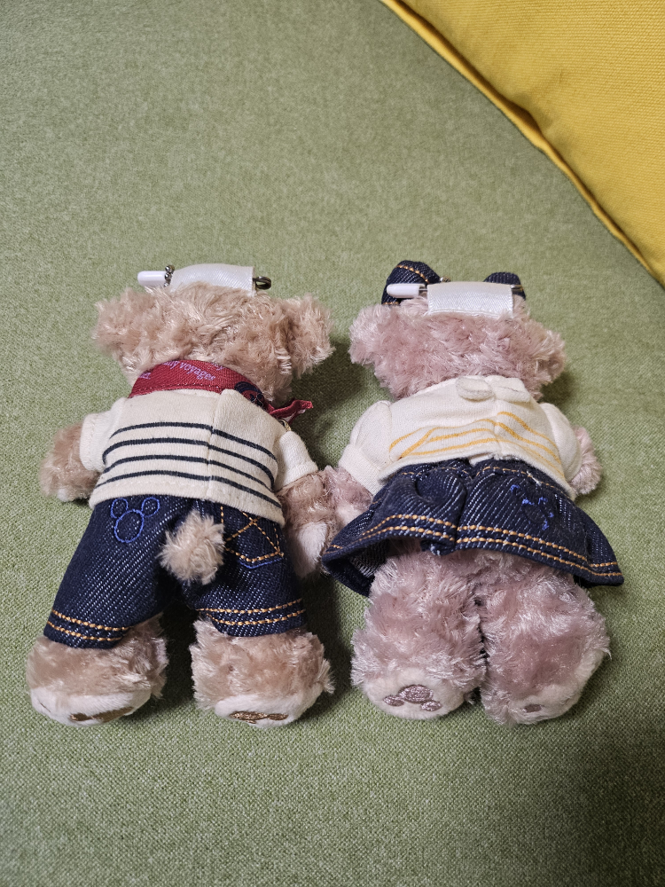 ダッフィー シェリーメイ  ぬいぐるみバッジストラップの写真2枚目