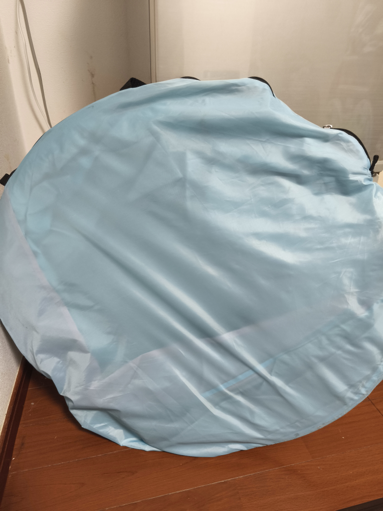 赤ちゃん用品目隠し