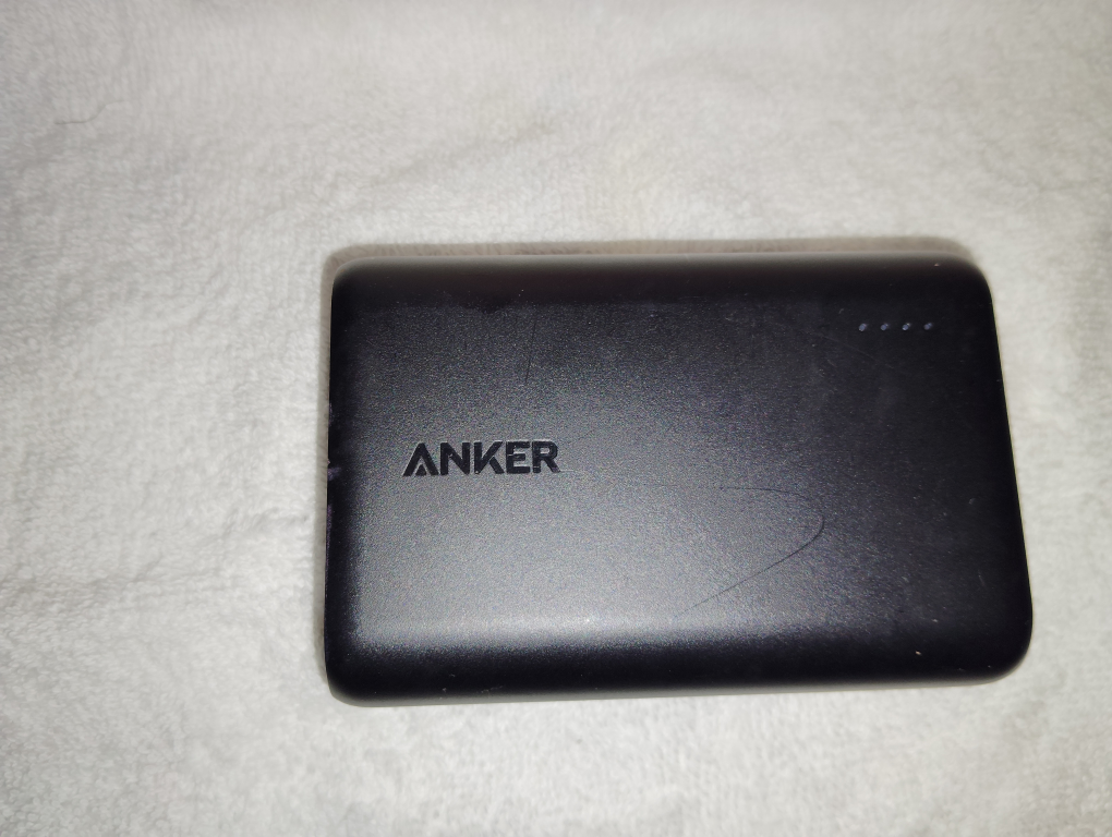 Anker PowerCore 10000mAh　モバイルバッテリー