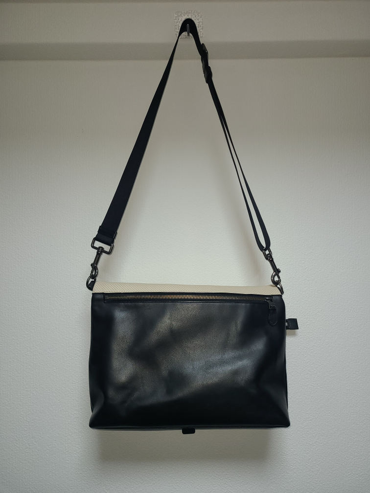 COACH ショルダーバッグの写真2枚目