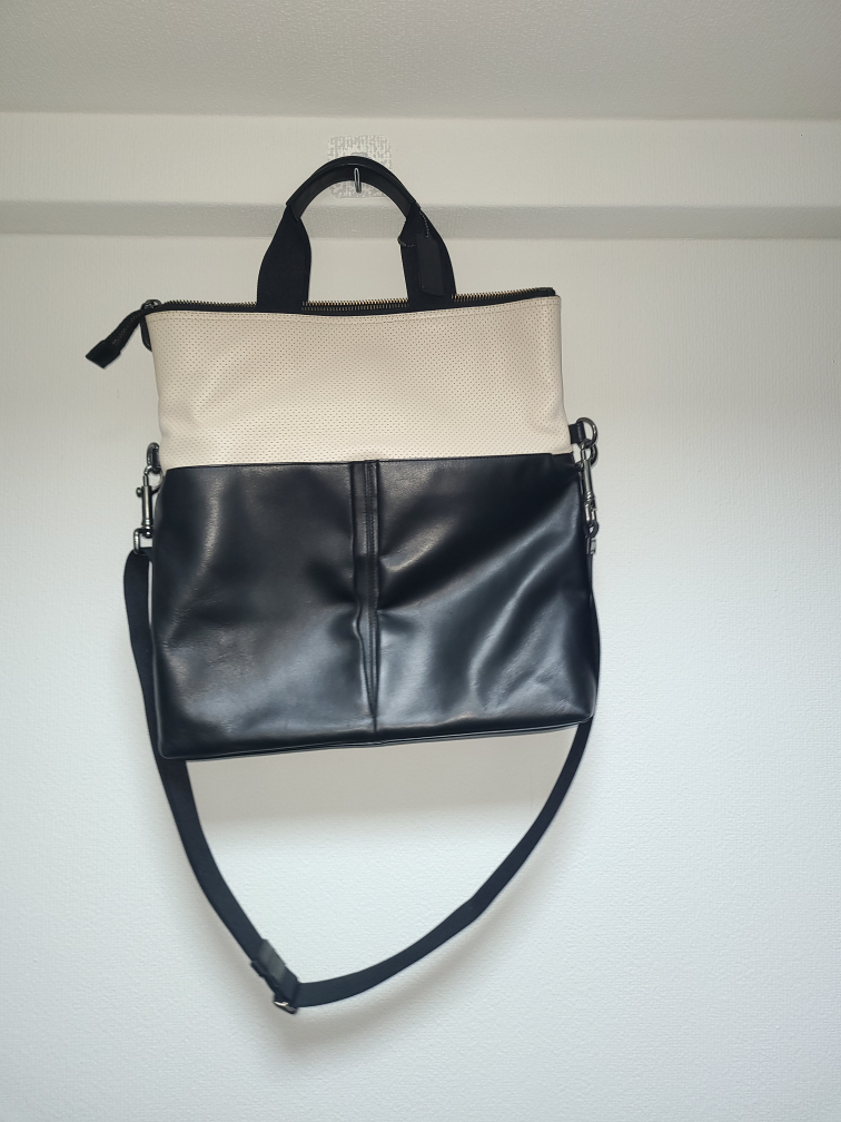 COACH ショルダーバッグの写真3枚目