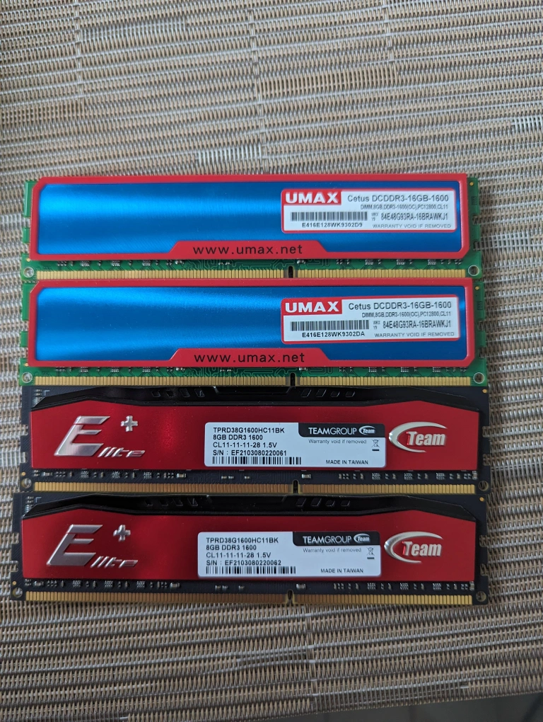 中古PCケース、DDR3メモリー32GB、など