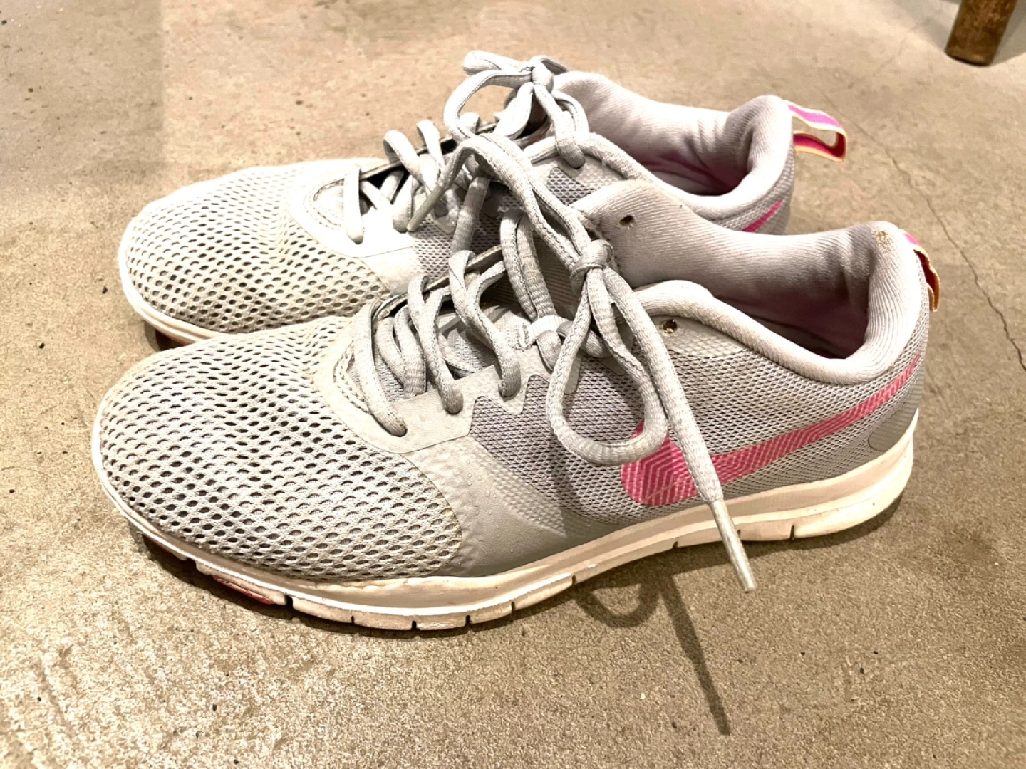 NIKEのスニーカー23cm