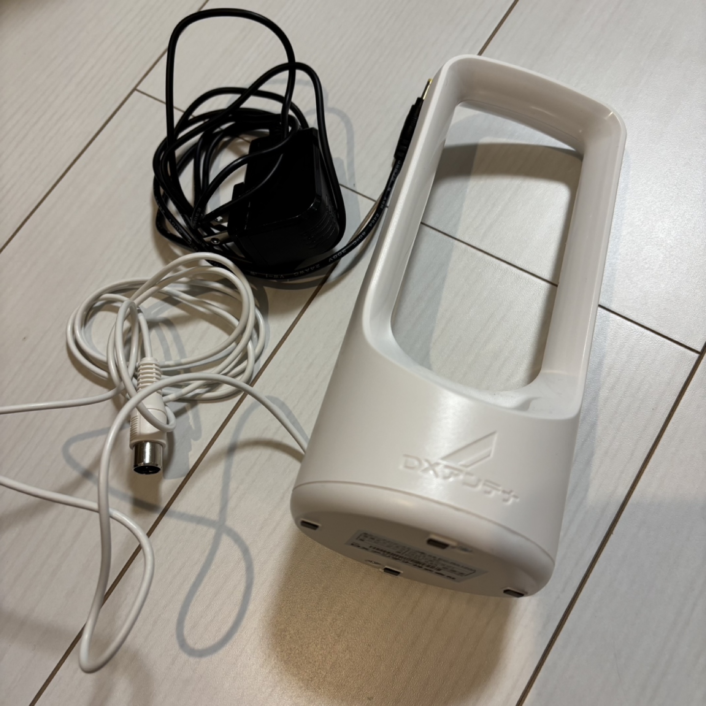 【ほぼ新品】DXアンテナ 室内アンテナ EC-RA120A