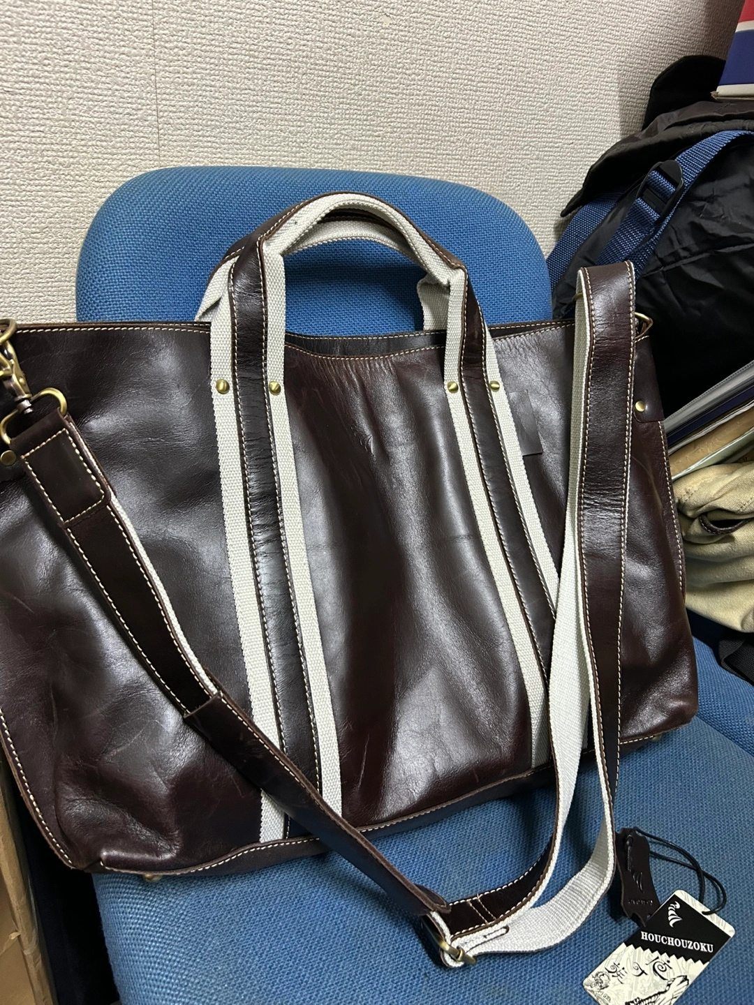 本革製 デザインボストンバッグ