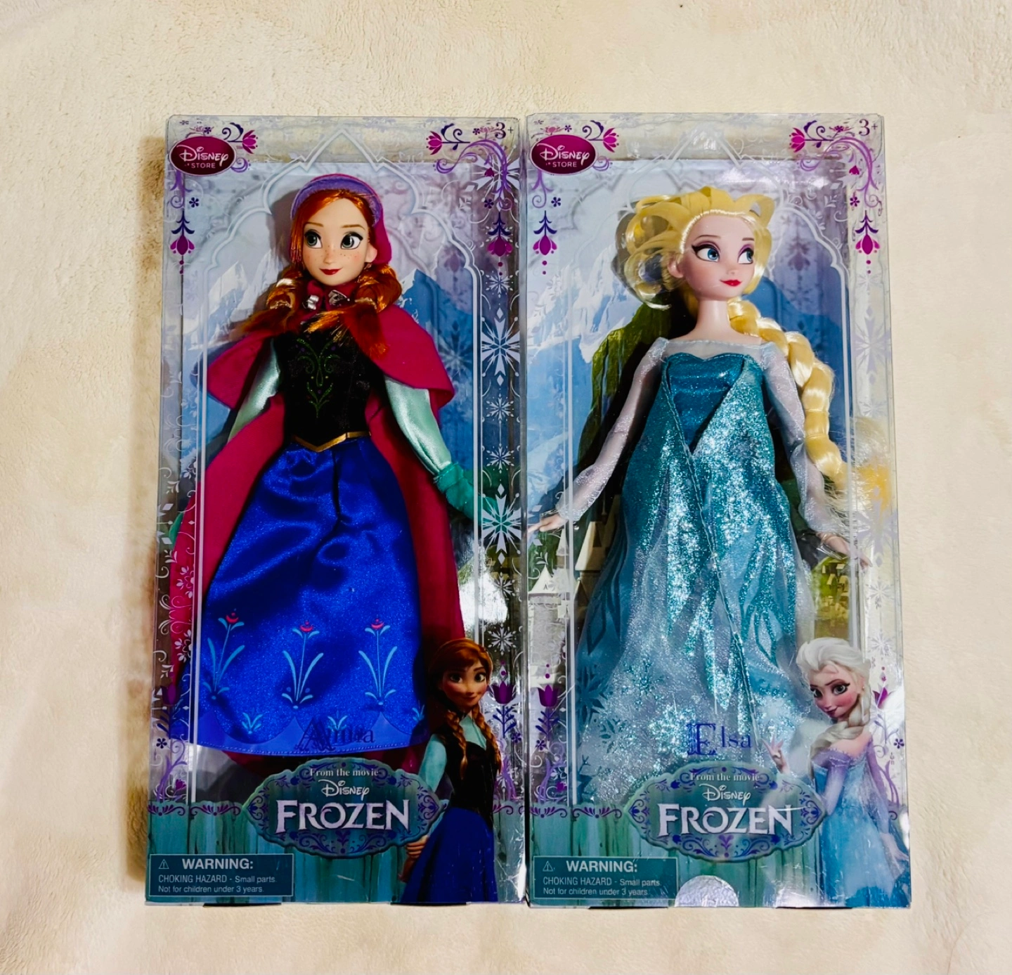 ディズニーストア アナと雪の女王 クラッシックドール アナ・エルサ 人形