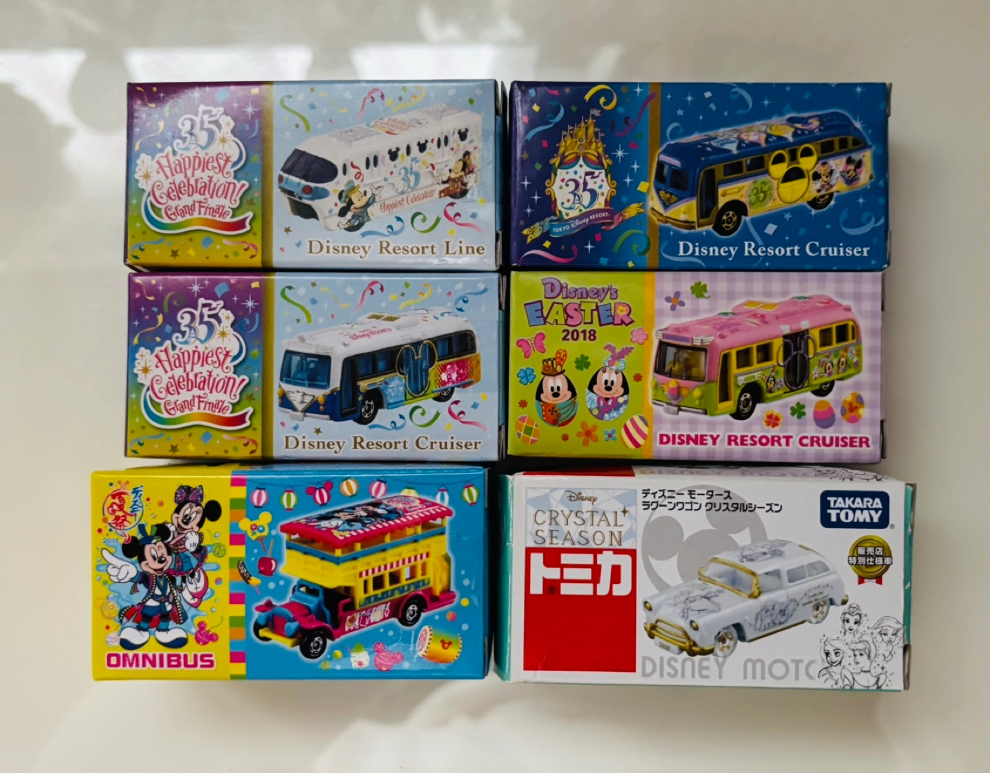 ディズニーランド・シー内購入 トミカ おまとめ売り 【80台+1台→実質81台+6台】の写真2枚目