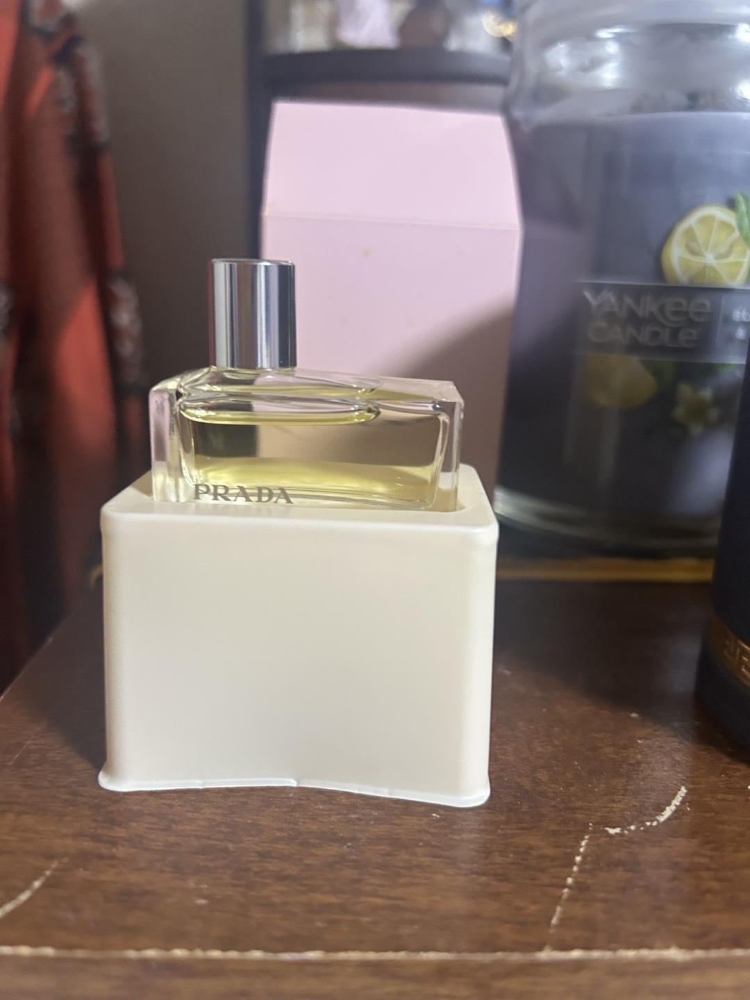 香水BlVGARI and Prada  まとめる