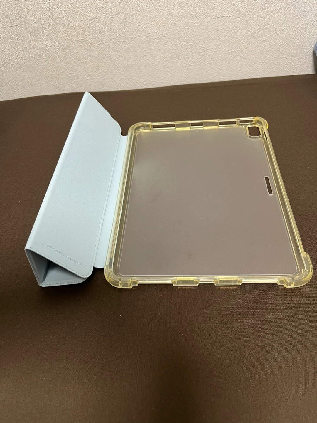 iPadのスタンドカバー