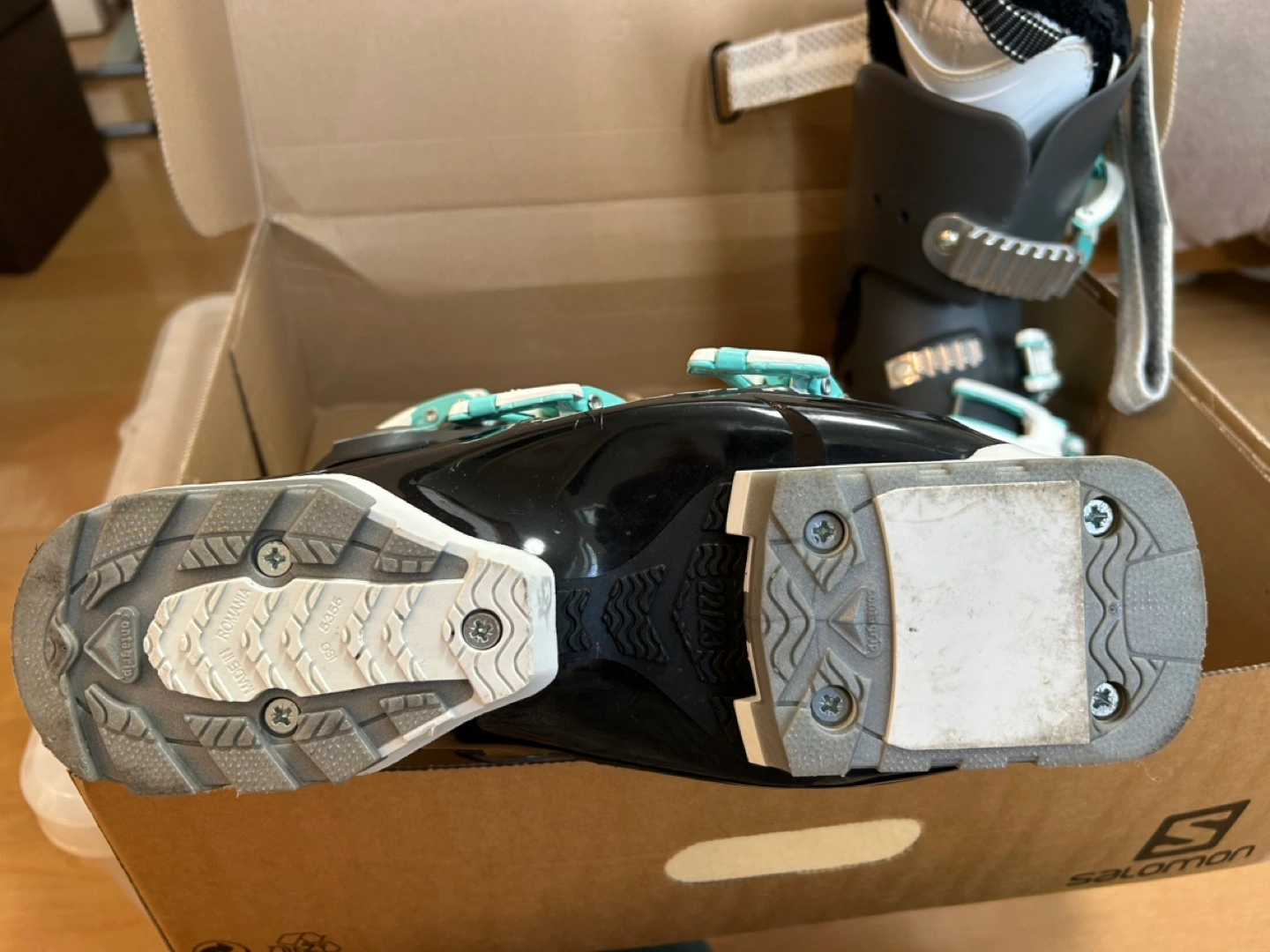salomon スキーブーツ 23.5センチ サロモンの写真6枚目