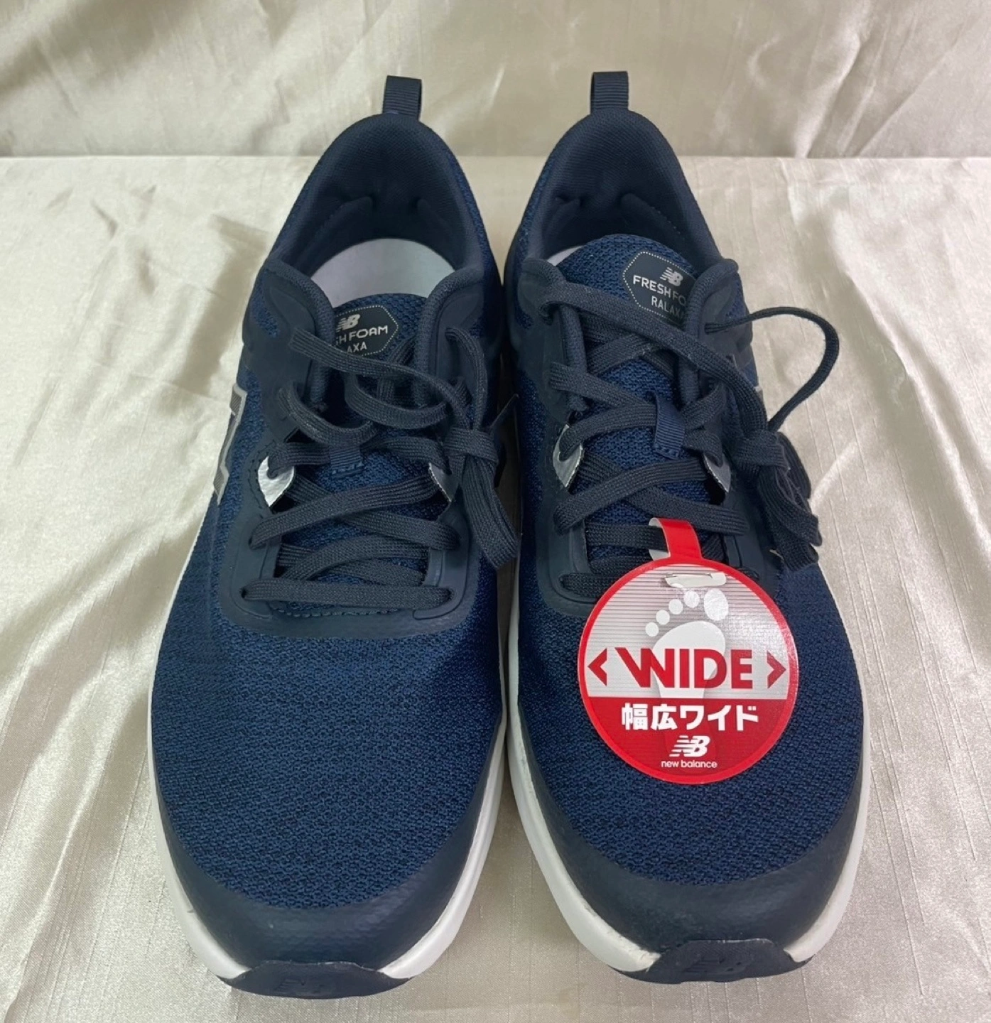 《未使用品》New Balance スニーカー 27.5cm