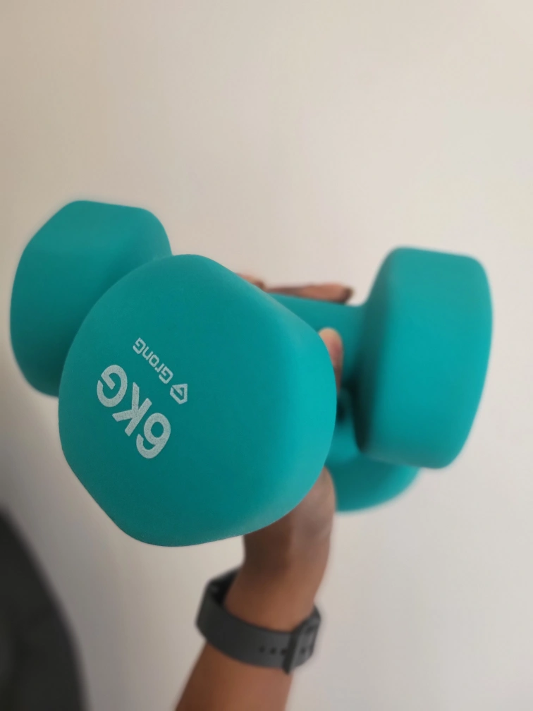ダンベル(6kg x2)❕最後のブースト❕そろそろリサイクル店にあげる予定❕の写真2枚目